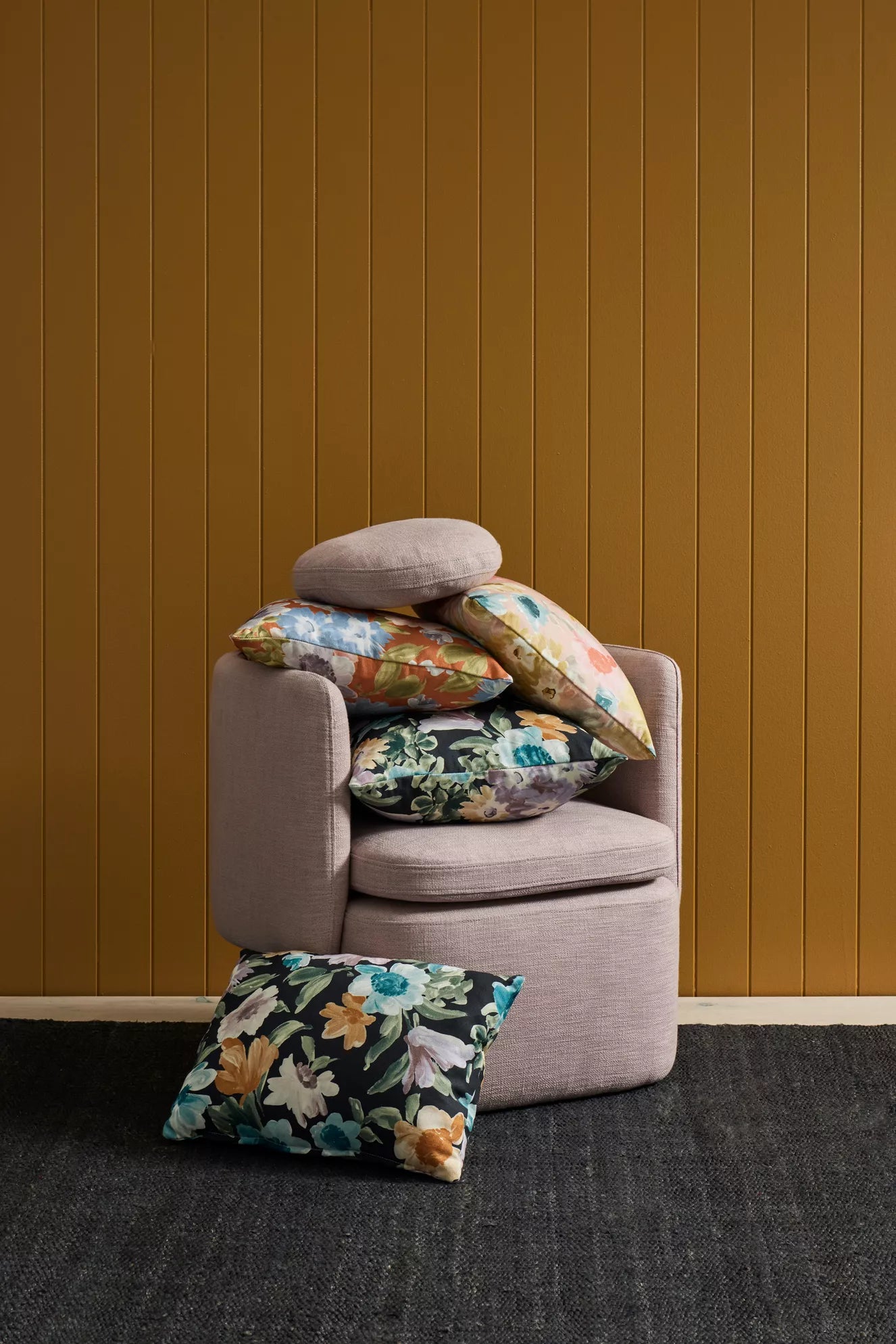 Florencia by Warwick Fabrics