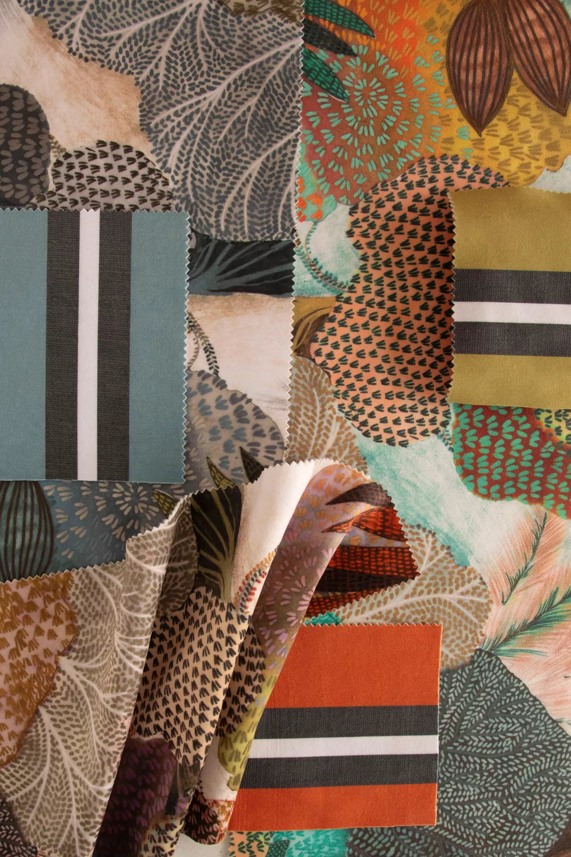 Nemo Dolphin by Warwick Fabrics